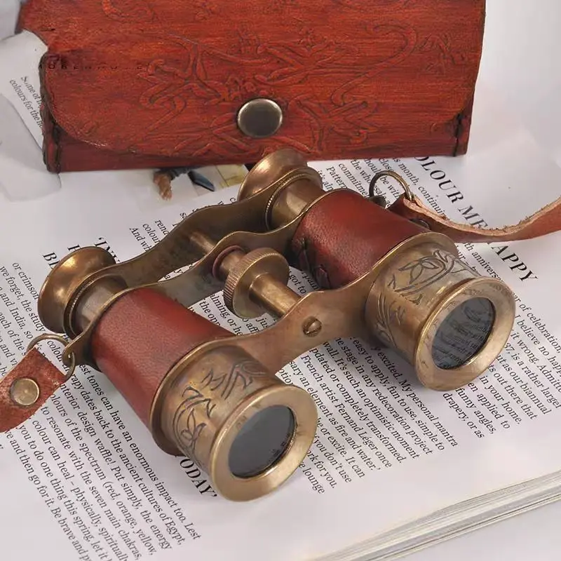 Retro European Brass Binoculars Ornament Vintage Telescope Study Desk Decor Craft with Leather Box
Retro European Brass Binoculars Ornament Vintage Telescope Study Desk Decor Craft with Leather Box