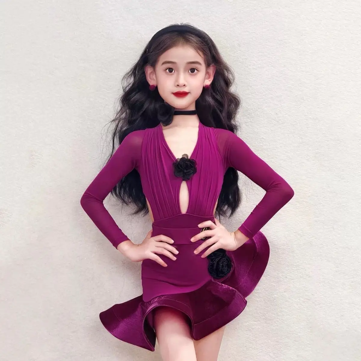 Latin Dancewear for New Autumn Girls Bodysuit Ruffle Skirt Professional Chacha Rumba Tango Performance Costume
Latin Dancewear for New Autumn Girls Bodysuit Ruffle Skirt Professional Chacha Rumba Tango Performance Costume