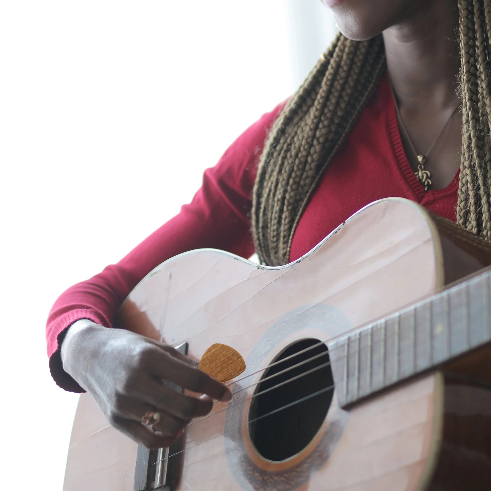 1pc Olive Wood Guitar Pick Durable Compact Plectrum For Folk Classical Stringed Instrument Practice Portable Wooden Accessory
1pc Olive Wood Guitar Pick Durable Compact Plectrum For Folk Classical Stringed Instrument Practice Portable Wooden Accessory