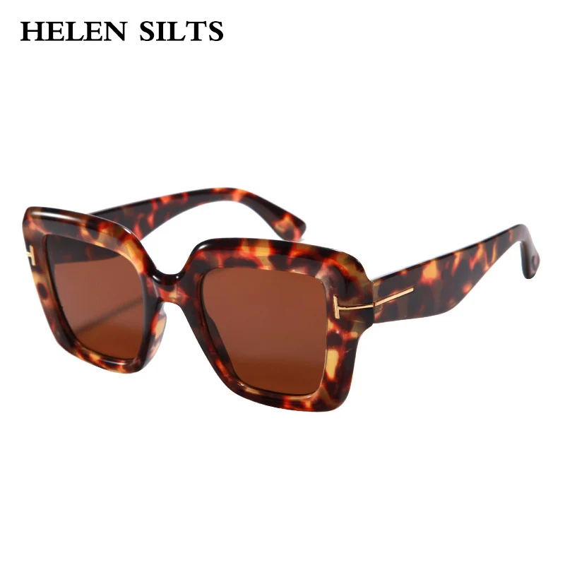 Classic Rivet Square Sunglasses Women 2025New Fashion Vintage Sun Glasses Men Luxury Brand Designer Punk Big Frame Sun Glasses U
Classic Rivet Square Sunglasses Women 2025New Fashion Vintage Sun Glasses Men Luxury Brand Designer Punk Big Frame Sun Glasses U