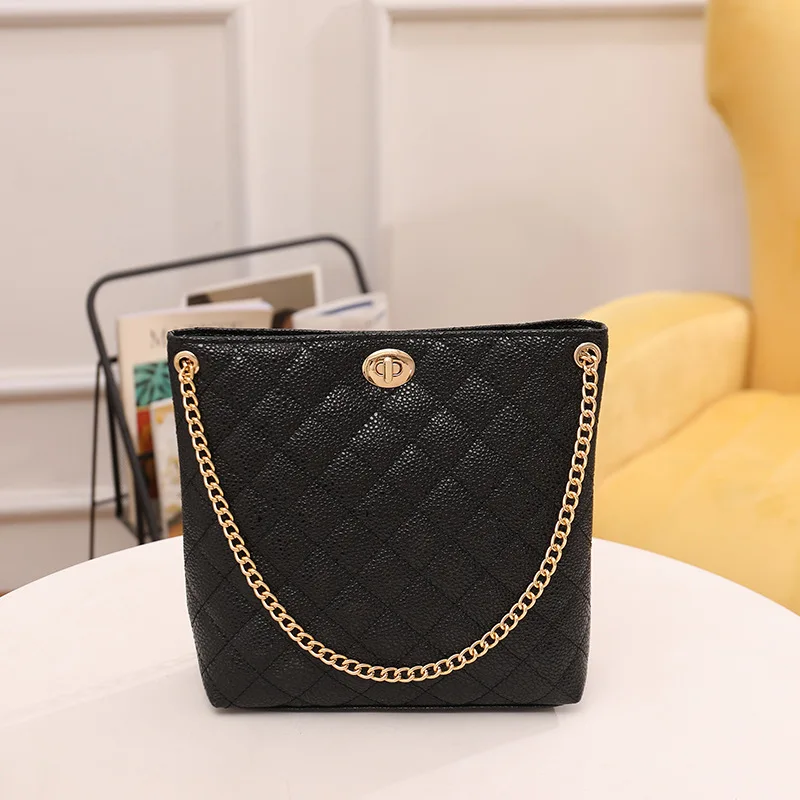 New Ladies Bag Fashion Trend Lingge Embroidered Crossbody Bag Caviar Chain Bag Women's Bag Crossbody Bags for Women
New Ladies Bag Fashion Trend Lingge Embroidered Crossbody Bag Caviar Chain Bag Women's Bag Crossbody Bags for Women