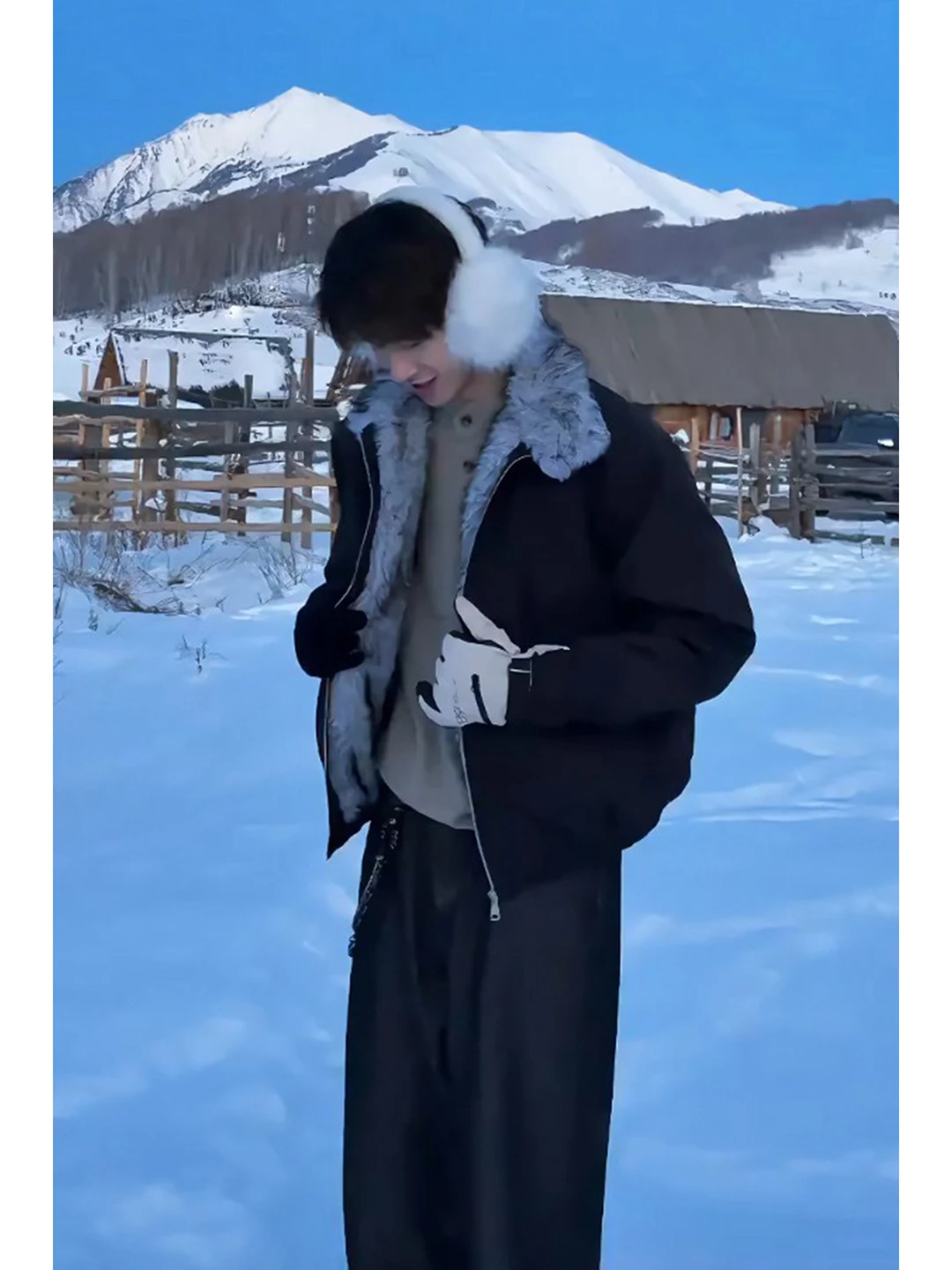 Утепленная хлопковая куртка для мужчин, черная, зимняя, морозостойкая, для работы в холодных регионах, верхняя одежда, Cleanfit, теплая, из полиэстера.
Утепленная хлопковая куртка для мужчин, черная, зимняя, морозостойкая, для работы в холодных регионах, верхняя одежда, Cleanfit, теплая, из полиэстера.