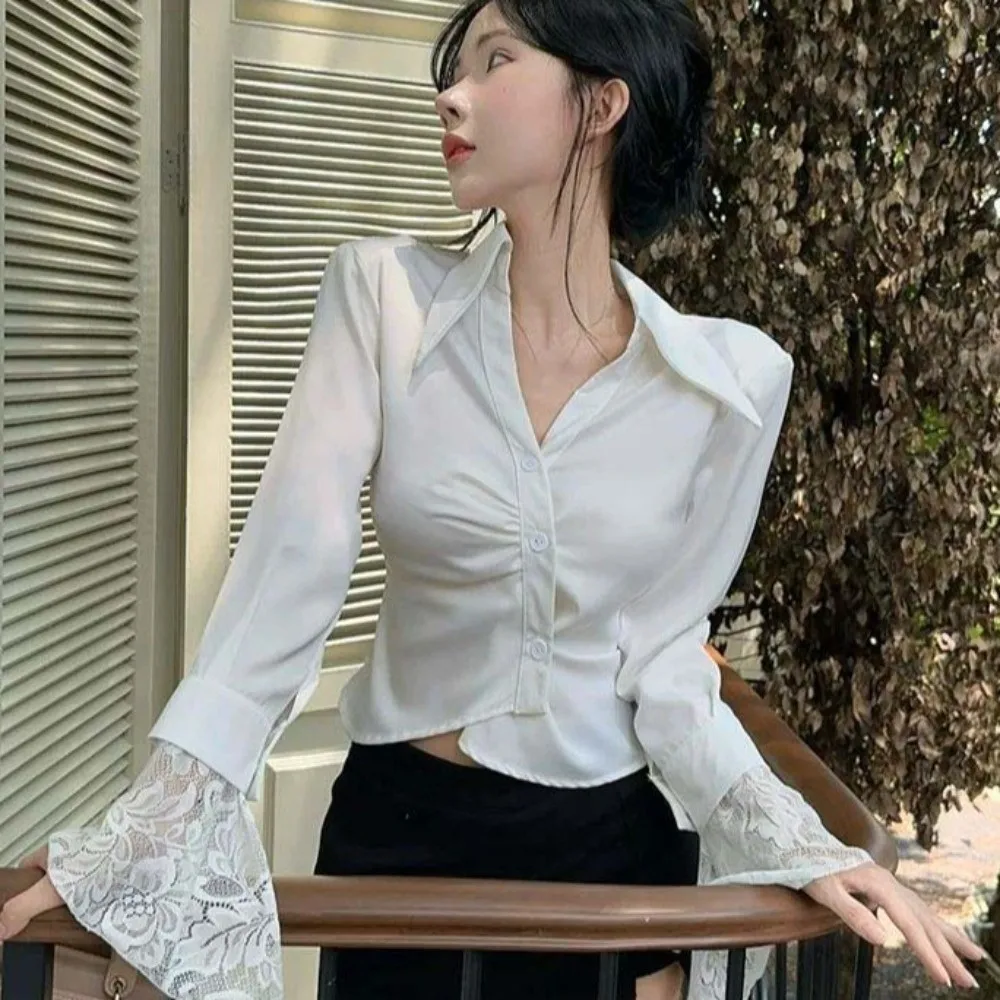 V-neck Lace Long Sleeve Shirts Lace Clothing Sleeves Black White Korean Style Blouse Button Up Short Slim Fit
V-neck Lace Long Sleeve Shirts Lace Clothing Sleeves Black White Korean Style Blouse Button Up Short Slim Fit