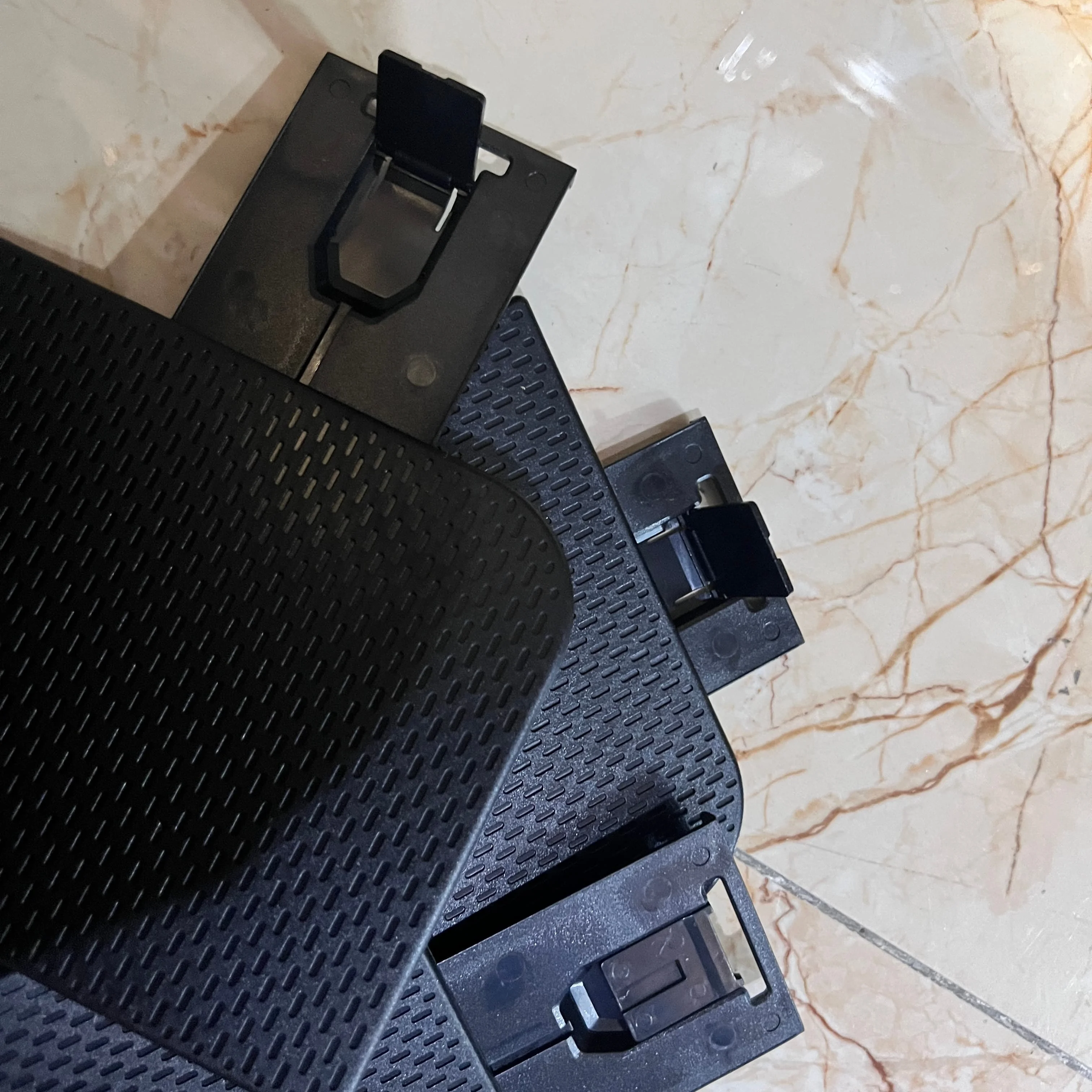 5X RM1-7498-000CN RC2-9441-000 Выходной лоток подачи бумаги для HP LaserJet Pro CP1525 M1536 P1566 P1606 M1536dnf P1606dn CP1525n
5X RM1-7498-000CN RC2-9441-000 Выходной лоток подачи бумаги для HP LaserJet Pro CP1525 M1536 P1566 P1606 M1536dnf P1606dn CP1525n