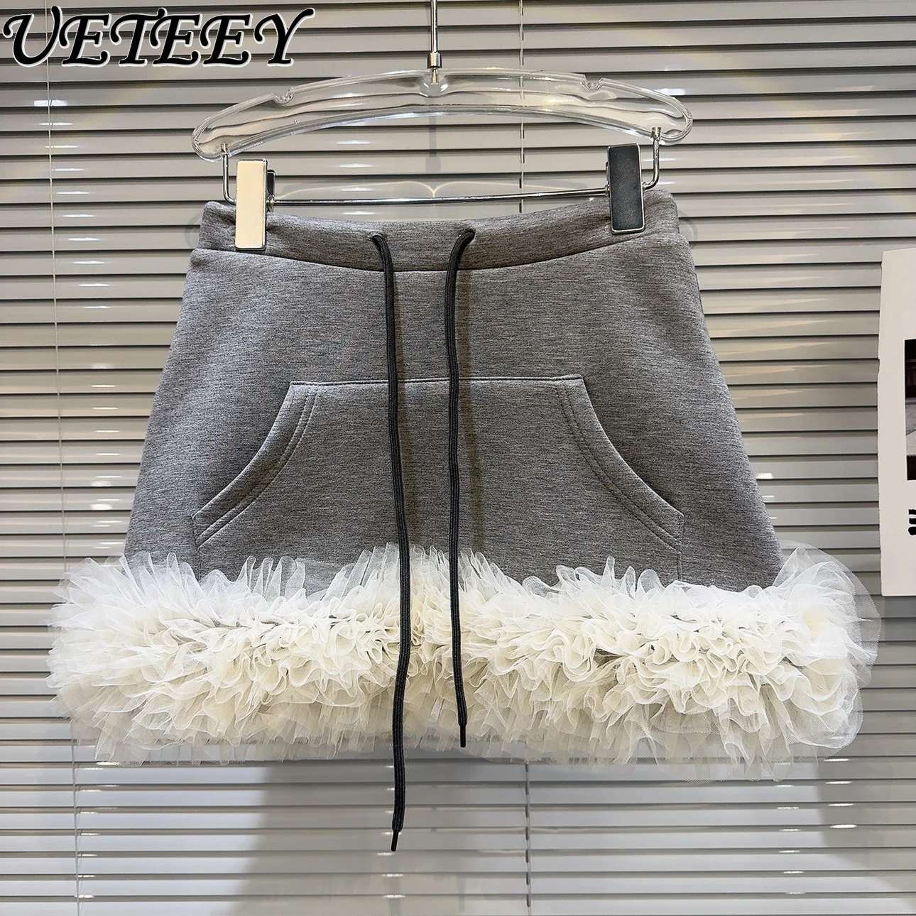 2024 Spring New Niche Hot Girl Mesh Lace Mini A-line Skirt All-matching Grey Thickened Space Cotton Short Skirts for Women
2024 Spring New Niche Hot Girl Mesh Lace Mini A-line Skirt All-matching Grey Thickened Space Cotton Short Skirts for Women