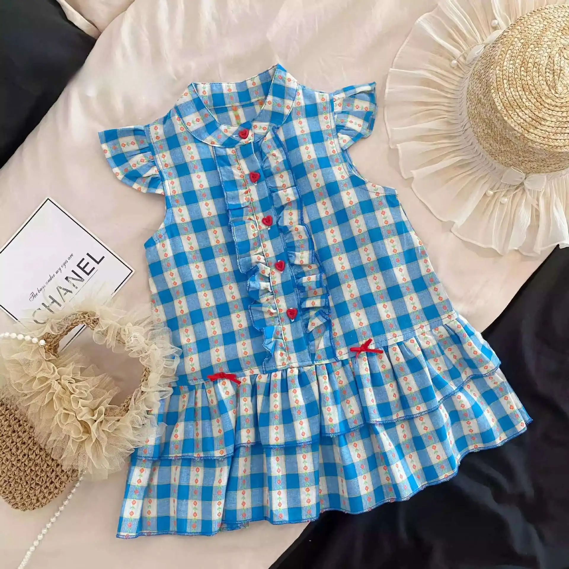 New Baby Girls Flower Print Princess Dresses Wood Ear Edge Blue Plaid Casual Kids Fly Sleeves Vest Clothes Fashion Summer Wear
New Baby Girls Flower Print Princess Dresses Wood Ear Edge Blue Plaid Casual Kids Fly Sleeves Vest Clothes Fashion Summer Wear