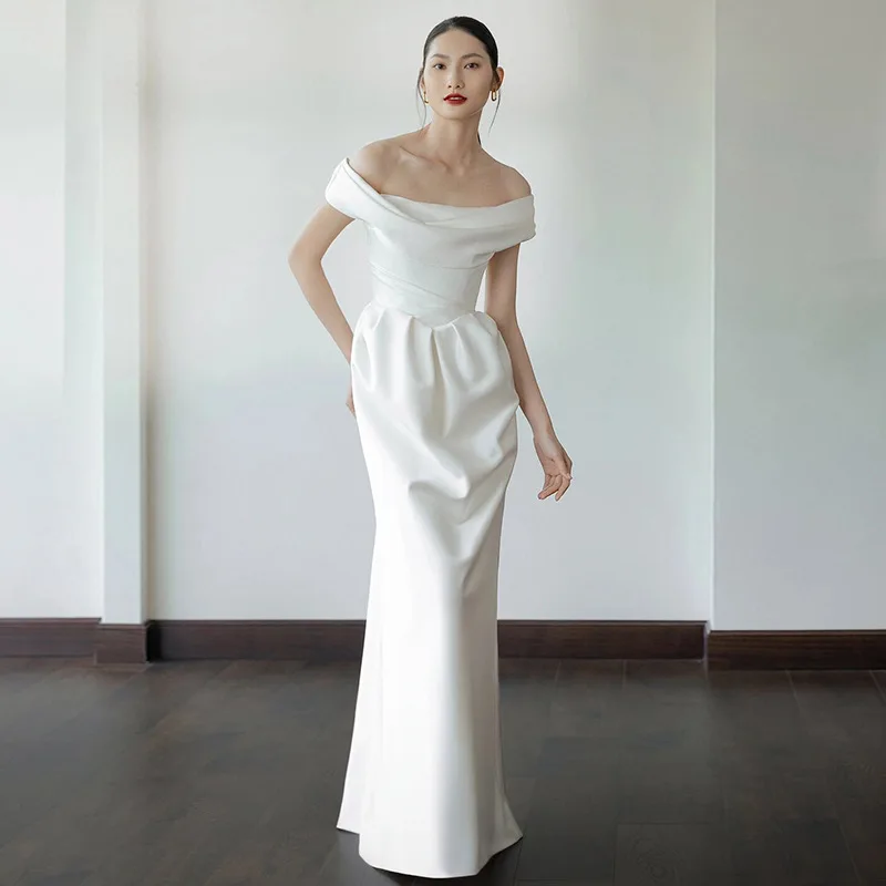 White Off Shoulder Satin Wedding Dress Elegant 2026 New Simple Fitted Bridal Gowns Women Reception Elopement Evening Dresses
White Off Shoulder Satin Wedding Dress Elegant 2026 New Simple Fitted Bridal Gowns Women Reception Elopement Evening Dresses