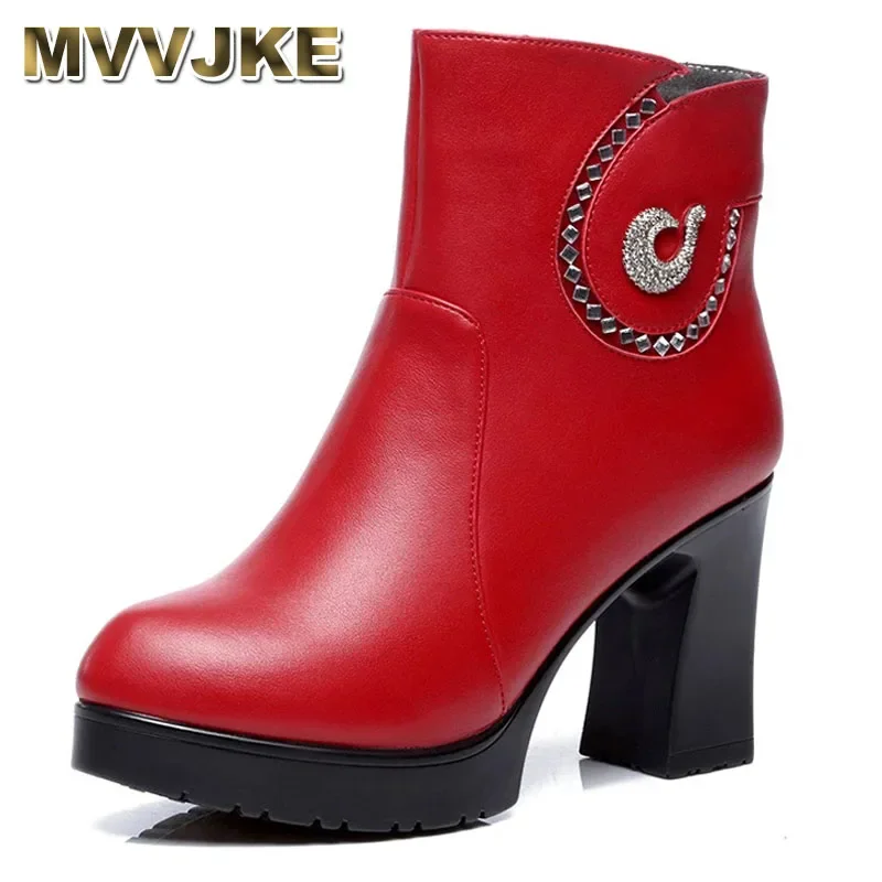 2024 Korean version of the autumn and winter women's thick with thick boots boots 40-43 meters diamond high heel platform
2024 Korean version of the autumn and winter women's thick with thick boots boots 40-43 meters diamond high heel platform