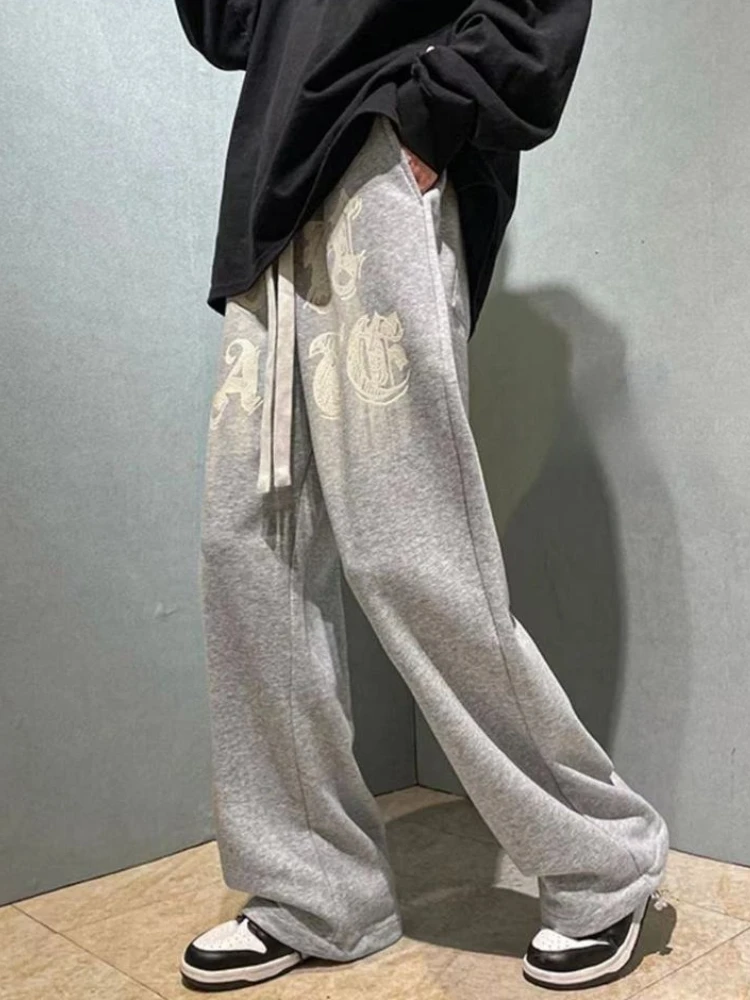 Trousers Gray Baggy Cotton Print Straight Male Sports Pants Deals Retro Comfortable High Quality Cool Y2k Trend Men's Sweatpants
Trousers Gray Baggy Cotton Print Straight Male Sports Pants Deals Retro Comfortable High Quality Cool Y2k Trend Men's Sweatpants