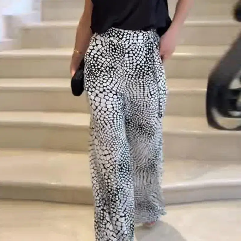 Summer 2025 Women's Casual Loose Sleeveless Top with Waist Print Long Pants Fashion Set Three-Piece Winter Collection
Summer 2025 Women's Casual Loose Sleeveless Top with Waist Print Long Pants Fashion Set Three-Piece Winter Collection