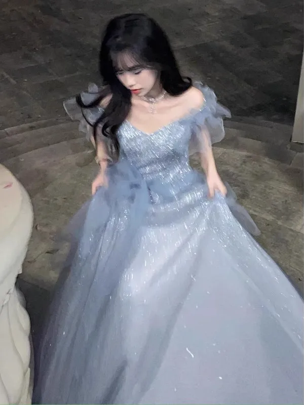 Elegant Princess Style Evening Gown for Women 18th Birthday Party Hostess Long Floor Length Polyester Fiber Short Sleeve
Elegant Princess Style Evening Gown for Women 18th Birthday Party Hostess Long Floor Length Polyester Fiber Short Sleeve