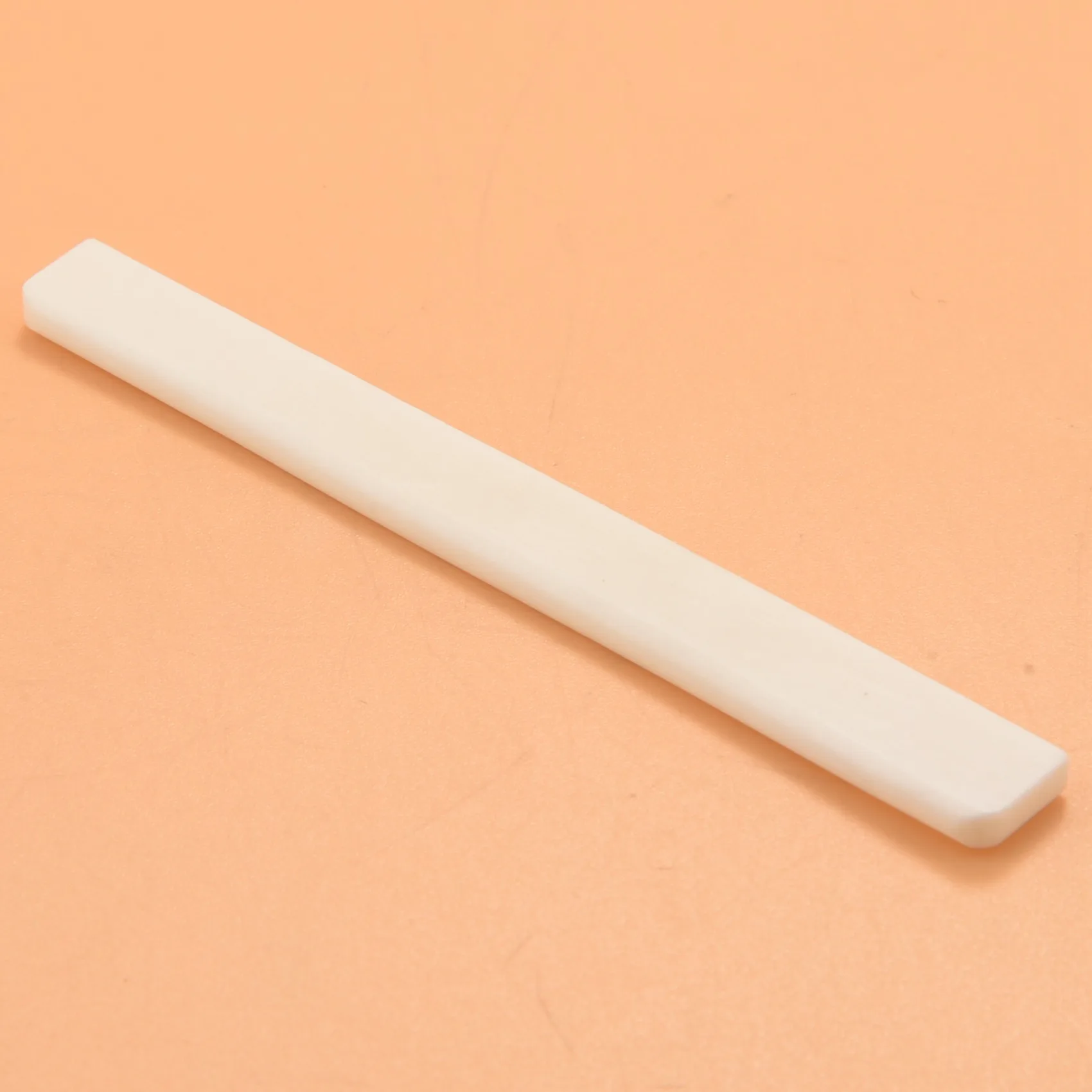 Набор седельных гаек с прорезями для классической гитары BVBV
Набор седельных гаек с прорезями для классической гитары BVBV