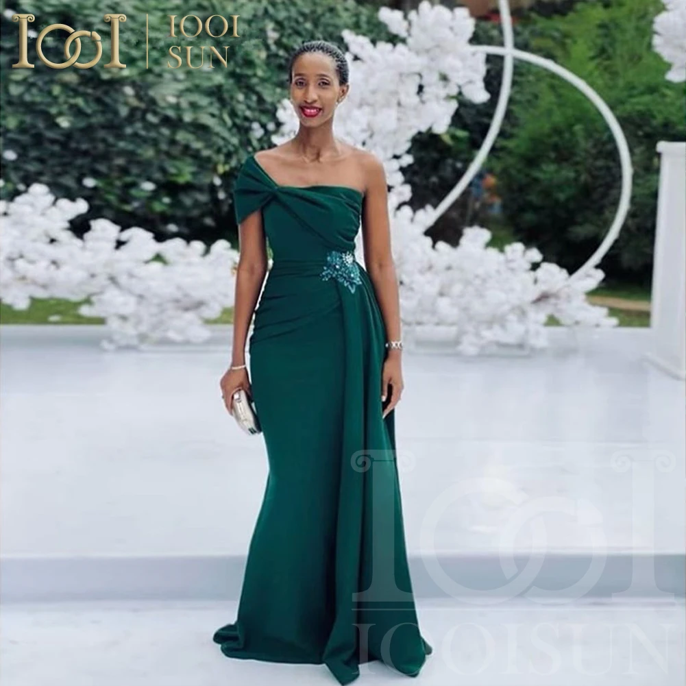 IOOISUN Emerald Green Bridesmaid Dress One-Shoulder Mermaid Silhouette for Wedding Party Customizable Formal Gown
IOOISUN Emerald Green Bridesmaid Dress One-Shoulder Mermaid Silhouette for Wedding Party Customizable Formal Gown
