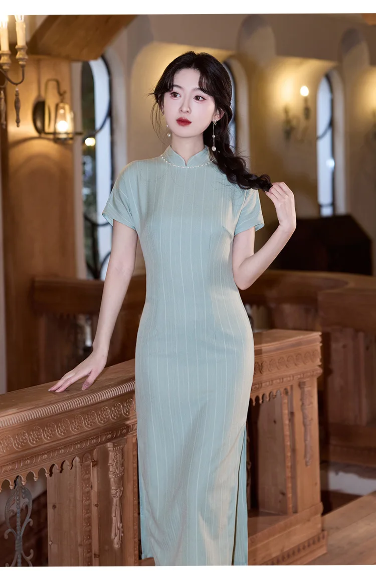 Chinese Style Dress Gown Vintage Mandarin Collar Cheongsam Women Sexy Short Sleeve Striped Qipao
Chinese Style Dress Gown Vintage Mandarin Collar Cheongsam Women Sexy Short Sleeve Striped Qipao