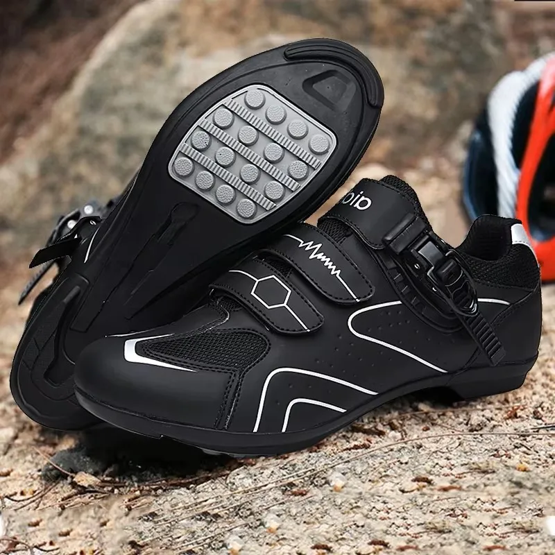New men's cycling sneakers with cleats Speed cycling Shoes for women, rubber soled cycling shoes
New men's cycling sneakers with cleats Speed cycling Shoes for women, rubber soled cycling shoes