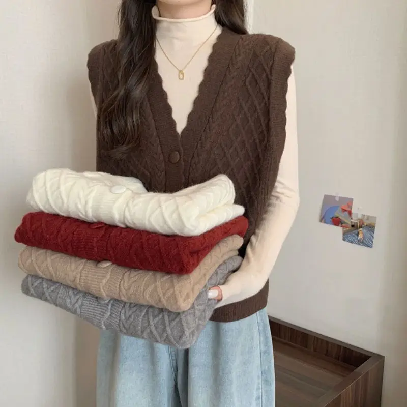 Women's Vest Sweater V-neck Sleeveless Knitted Korean Loose Cardigan Waistcoat Trending Autumn Winter Top U1302
Women's Vest Sweater V-neck Sleeveless Knitted Korean Loose Cardigan Waistcoat Trending Autumn Winter Top U1302