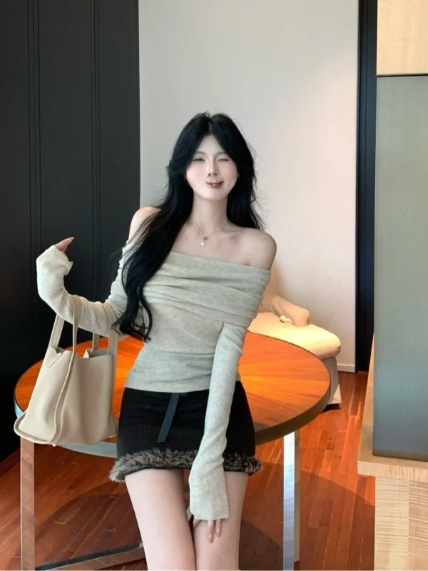 Женский вязаный топ на одно плечо, осенняя новинка, элегантный свитер с открытым плечом, красивый топ
Женский вязаный топ на одно плечо, осенняя новинка, элегантный свитер с открытым плечом, красивый топ