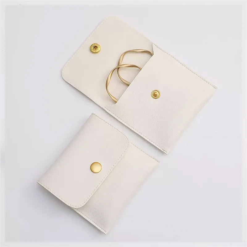 # Customizable Logo New Jewelry Container Clasp Bag For Pearl Necklace Ring Earrings Storage Protection
# Customizable Logo New Jewelry Container Clasp Bag For Pearl Necklace Ring Earrings Storage Protection