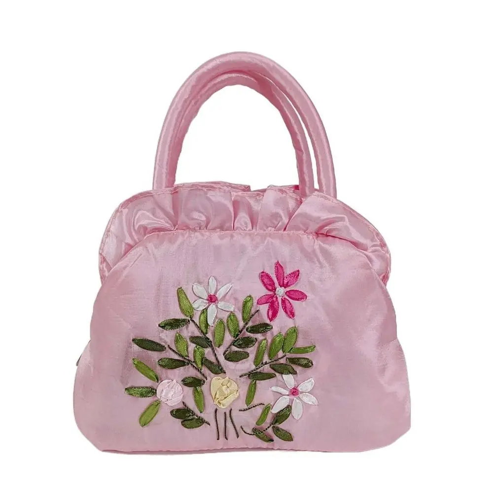 Ruffle Embroidery Flower Handbag Satin Silk Phone Bag Zipper Flower Wrist Bag Mommy Bag Shopping Bag Ethnic Style Tote Bag
Ruffle Embroidery Flower Handbag Satin Silk Phone Bag Zipper Flower Wrist Bag Mommy Bag Shopping Bag Ethnic Style Tote Bag