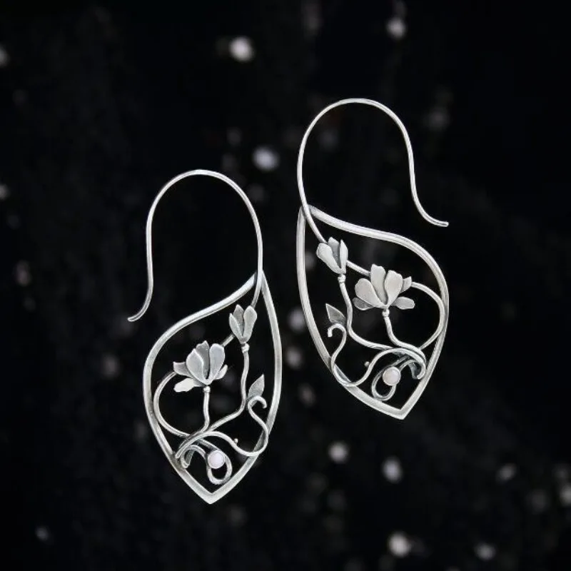 Vintage Silver Color Flower Leaf Hollow Delicate Dangle Earrings for Women Jewelry
Vintage Silver Color Flower Leaf Hollow Delicate Dangle Earrings for Women Jewelry