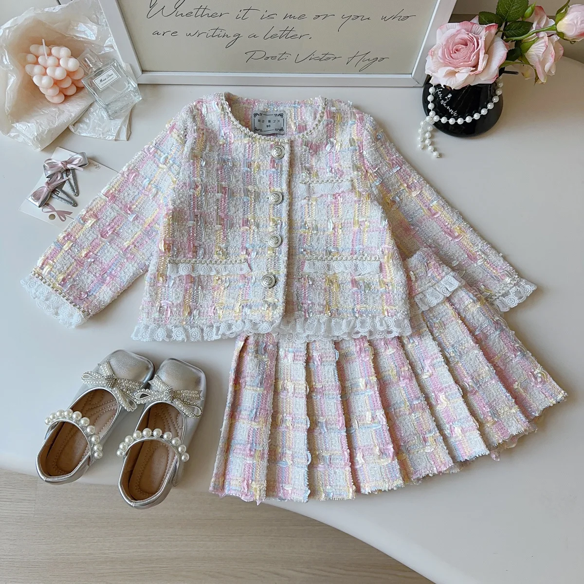 2025 New Girl's Small Fragrant Style Set Spring and Autumn New Collection Fashion Coat, Pleated Skirt Two-piece Set
2025 New Girl's Small Fragrant Style Set Spring and Autumn New Collection Fashion Coat, Pleated Skirt Two-piece Set