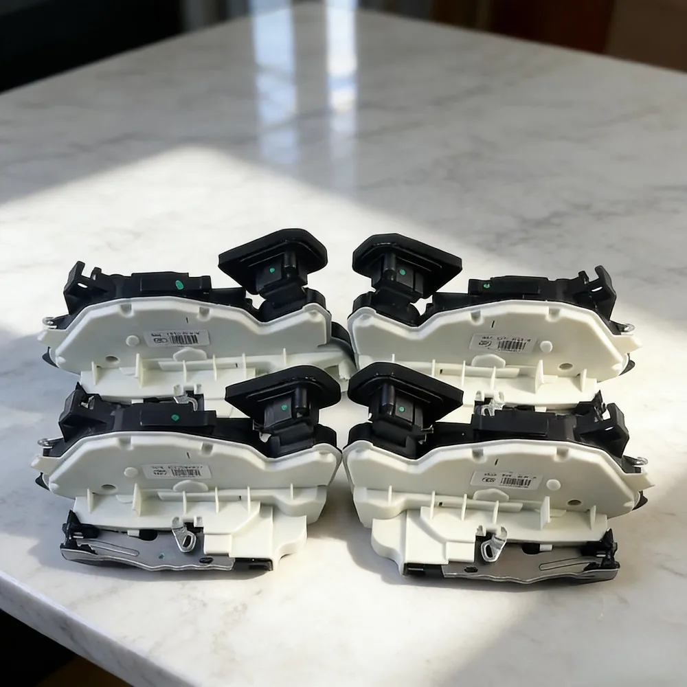 Door Lock Actuator 5K1837015D 5K1837016D 5K4839015H 5K4839016H For VW Golf Jetta Beetle Sharan
Door Lock Actuator 5K1837015D 5K1837016D 5K4839015H 5K4839016H For VW Golf Jetta Beetle Sharan