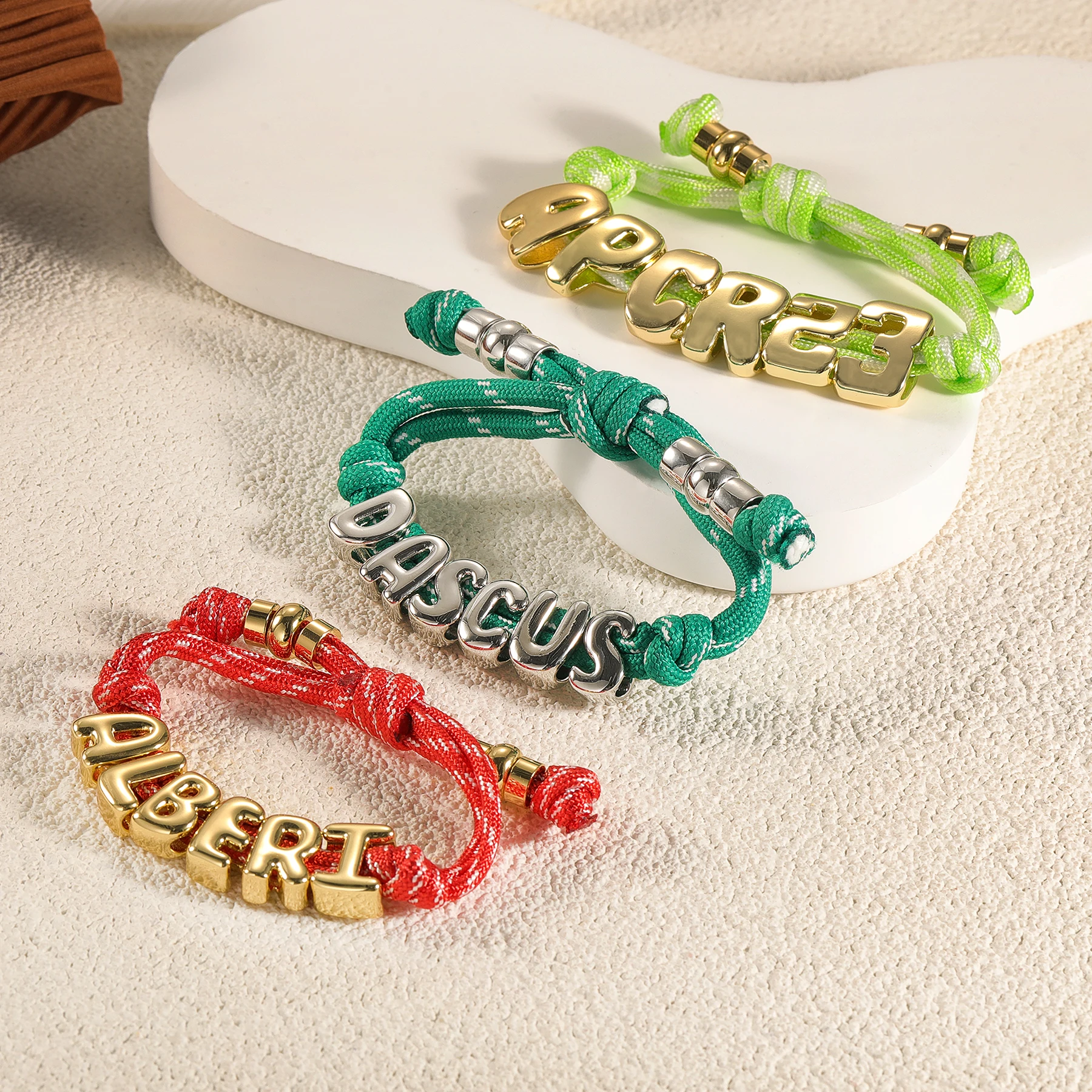 Dascusto 18-каратный позолоченный браслет из веревки, красочные волнистые веревочные цепочки, персонализированный браслет с инициалами, индивидуальное письмо
Dascusto 18-каратный позолоченный браслет из веревки, красочные волнистые веревочные цепочки, персонализированный браслет с инициалами, индивидуальное письмо