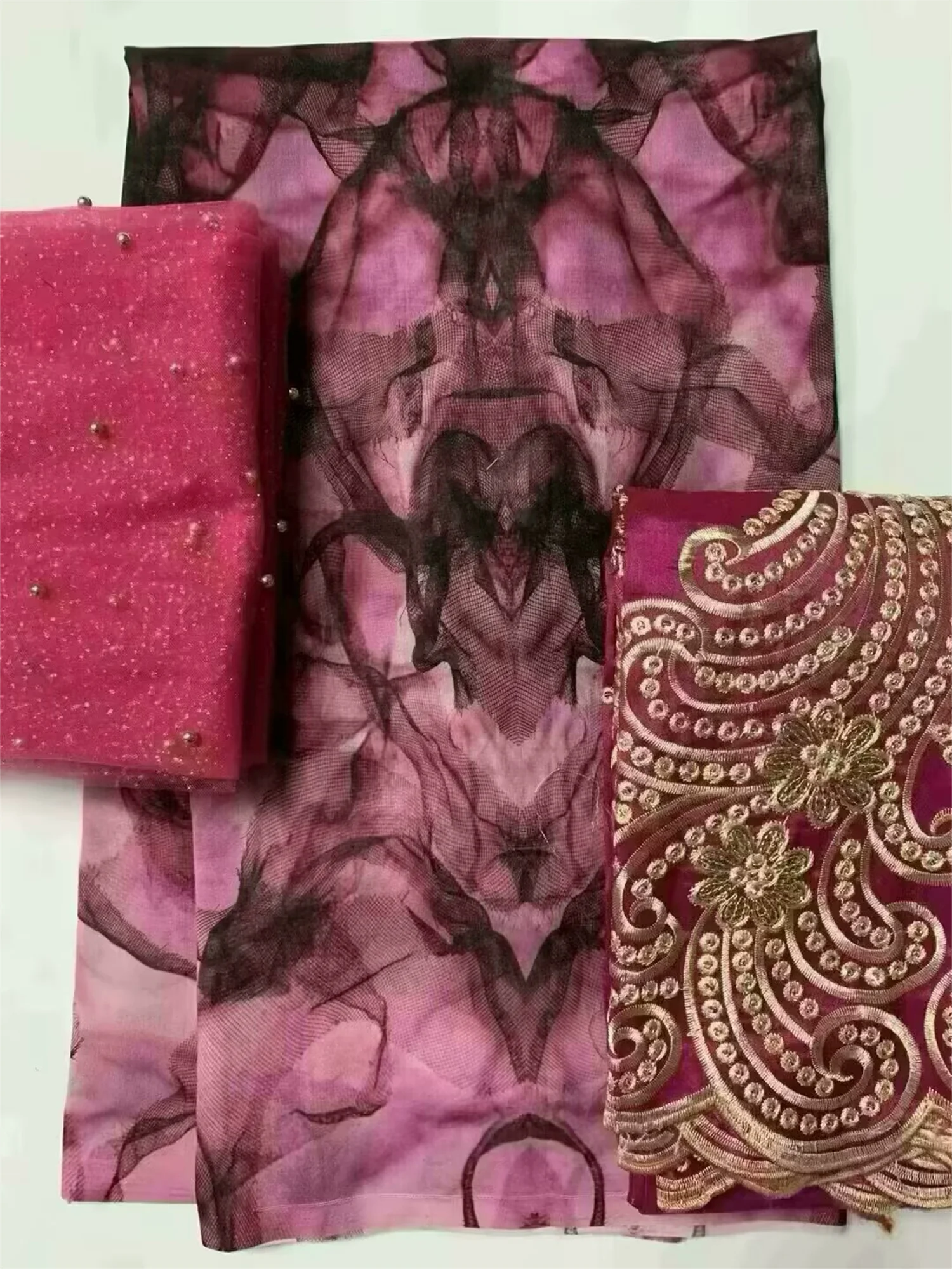 5 + 2 + 2 ярда Африканское кружево с блестками Высококачественный принт Хлопок Швейцарская вуаль Кружевная ткань Матч Джорджа Ткань и комплект шарфов из бисера Шить
5 + 2 + 2 ярда Африканское кружево с блестками Высококачественный принт Хлопок Швейцарская вуаль Кружевная ткань Матч Джорджа Ткань и комплект шарфов из бисера Шить