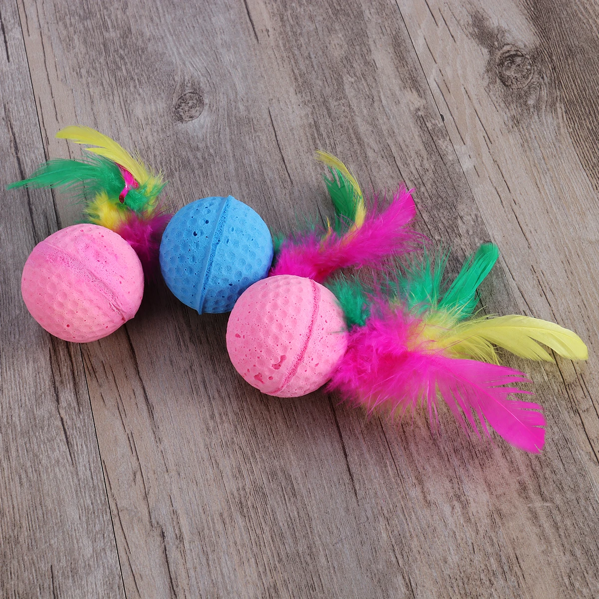 3 pcs Latex Foam Cat Balls Colorful Tail Scratch Proof Furniture Friendly Kitten Sponge Feathered Play Balls For Cats
3 pcs Latex Foam Cat Balls Colorful Tail Scratch Proof Furniture Friendly Kitten Sponge Feathered Play Balls For Cats