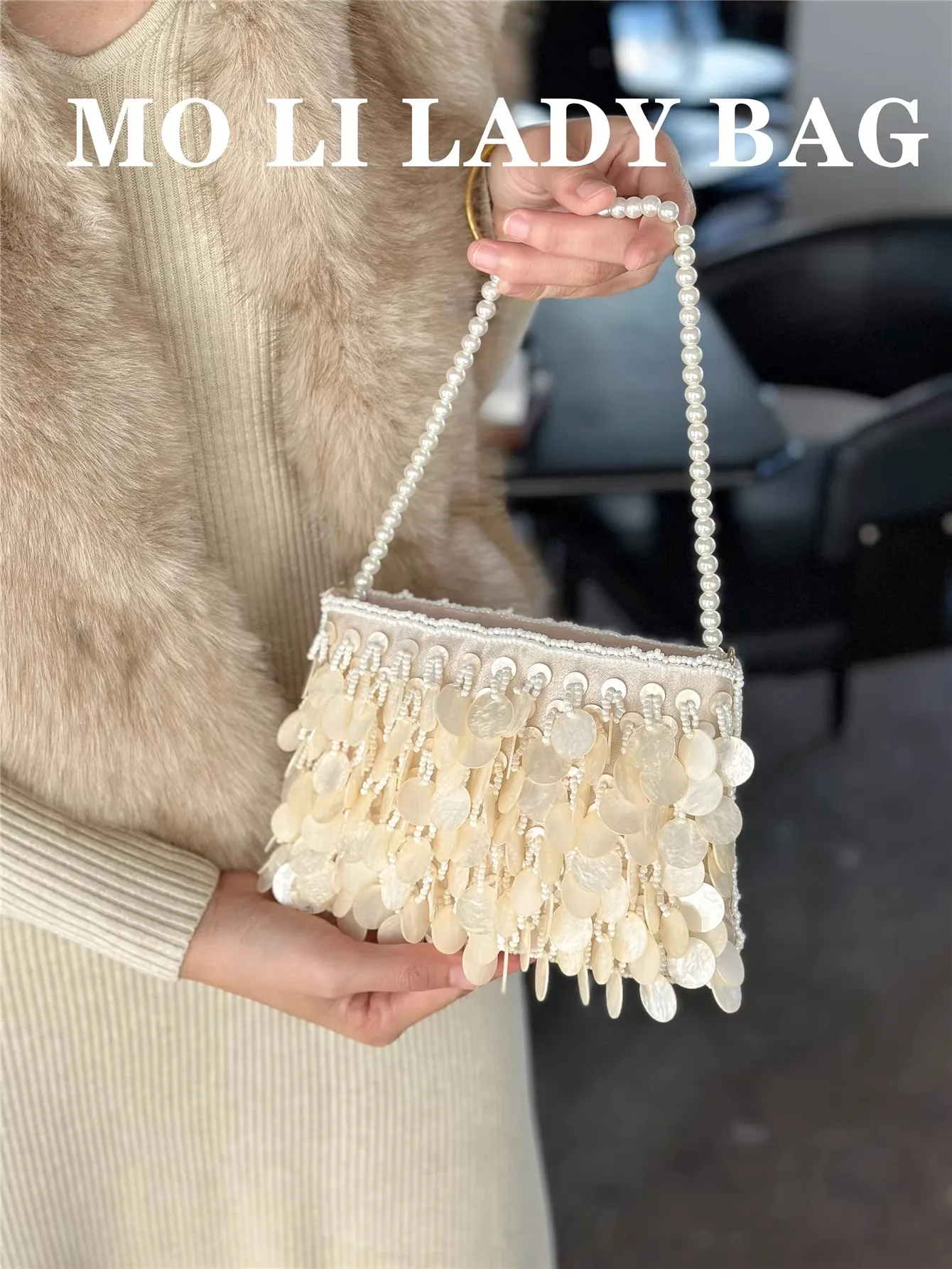 Модная женская сумка-клатч из натуральной ракушки с бисером ручной работы, квадратная, роскошная, на плечо/подмышку
Модная женская сумка-клатч из натуральной ракушки с бисером ручной работы, квадратная, роскошная, на плечо/подмышку