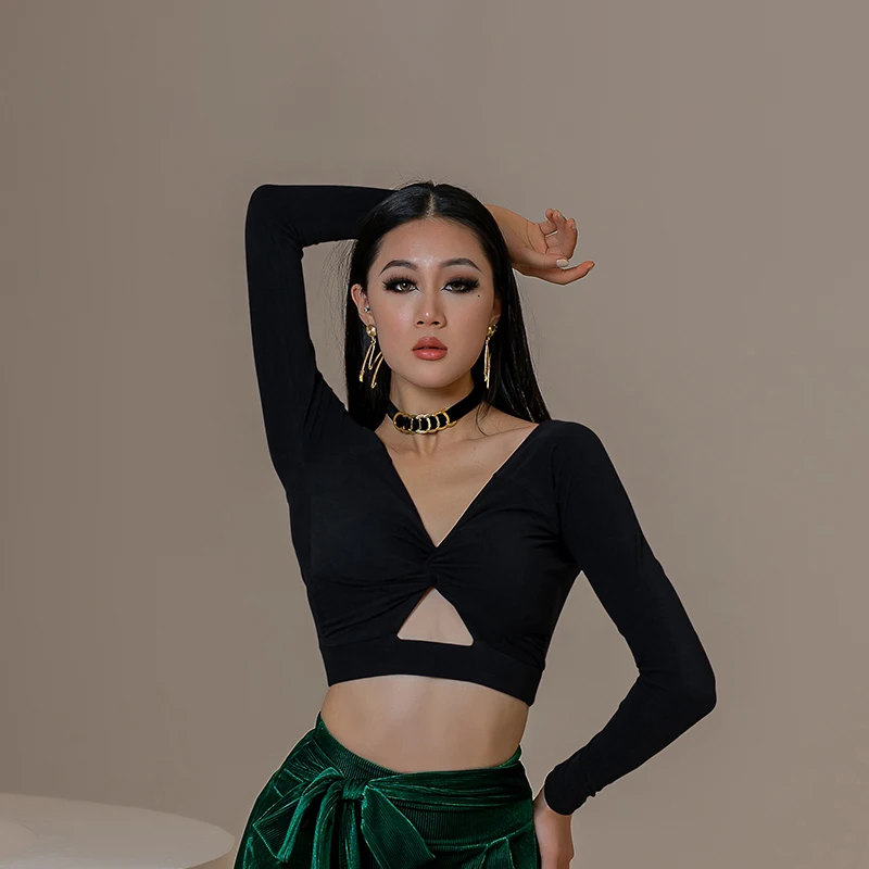 Plus Size Latin Dance Top Women Sexy Modal Back Hollow Out Square Dance Suit Dancing Practice Clothes Female Adult Fitness Suit
Plus Size Latin Dance Top Women Sexy Modal Back Hollow Out Square Dance Suit Dancing Practice Clothes Female Adult Fitness Suit