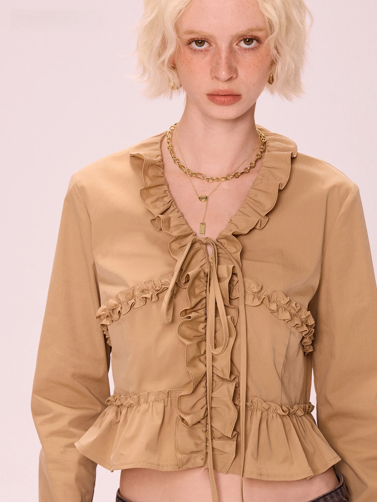 MOKACAKE Khaki V-neck Tunic Shirt Women's Long Sleeve Inner Wear Cotton Blend Breathable Casual Style Spring Autumn Top
MOKACAKE Khaki V-neck Tunic Shirt Women's Long Sleeve Inner Wear Cotton Blend Breathable Casual Style Spring Autumn Top