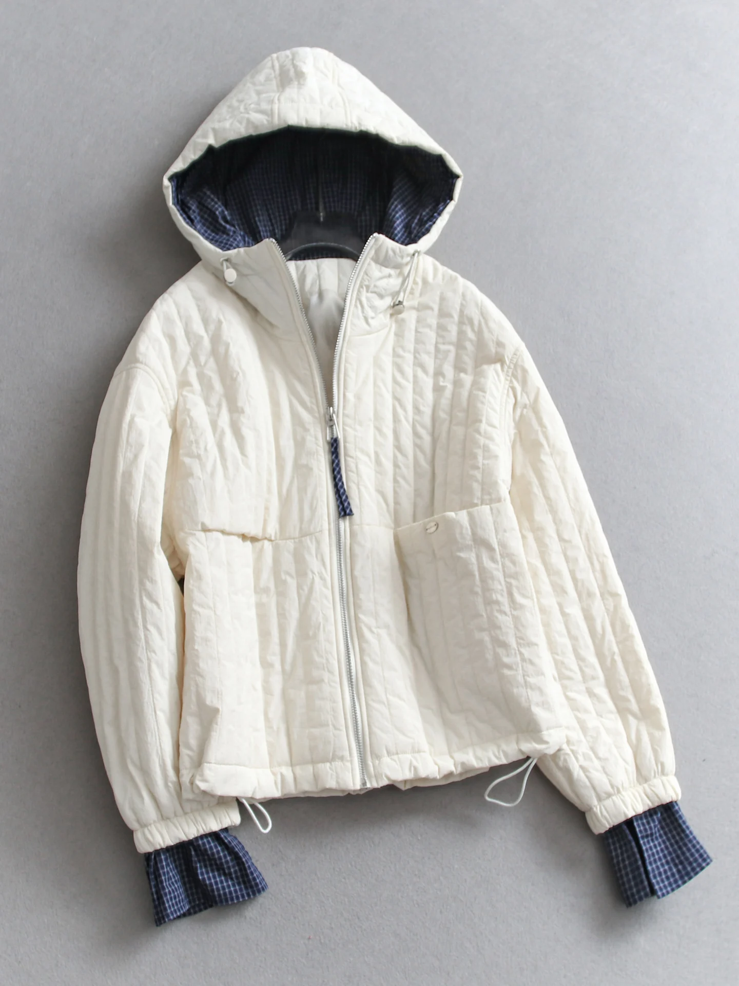 Color Block Plaid Loose Fit Long Sleeve Hooded Jacket Women's Cotton Coat Thickened Warm Outerwear Casual Commute Style Q602
Color Block Plaid Loose Fit Long Sleeve Hooded Jacket Women's Cotton Coat Thickened Warm Outerwear Casual Commute Style Q602