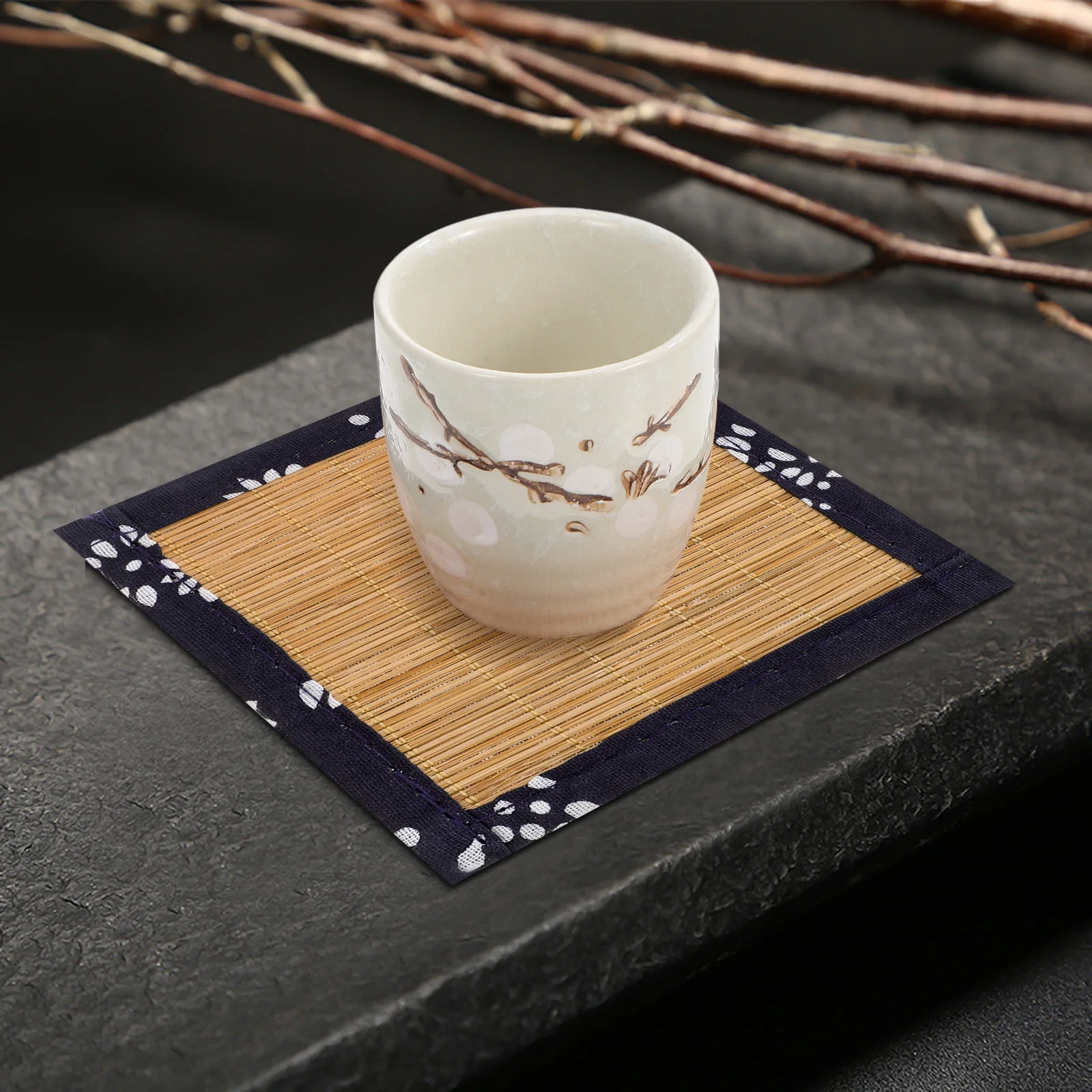 4 Pcs Bamboo Coasters Tea Mat Fabric Woven Drink Coaster Table Cup Mat Square Braided Placemats Heat Insulation Non slip
4 Pcs Bamboo Coasters Tea Mat Fabric Woven Drink Coaster Table Cup Mat Square Braided Placemats Heat Insulation Non slip