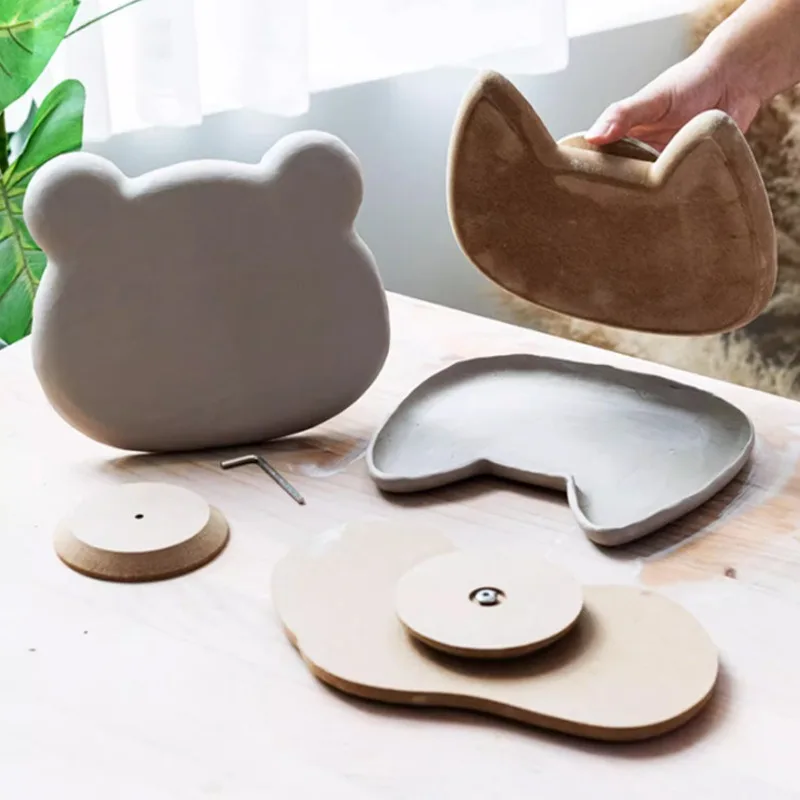 Ceramic art tools, MDF forming molds, plates, demolding molds, beginners can quickly make special-shaped plates with cartoon
Ceramic art tools, MDF forming molds, plates, demolding molds, beginners can quickly make special-shaped plates with cartoon