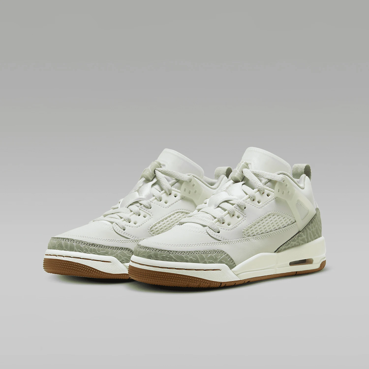 Nike genuine Jordan GS women's casual breathable sports shoes HQ1194-131
Nike genuine Jordan GS women's casual breathable sports shoes HQ1194-131