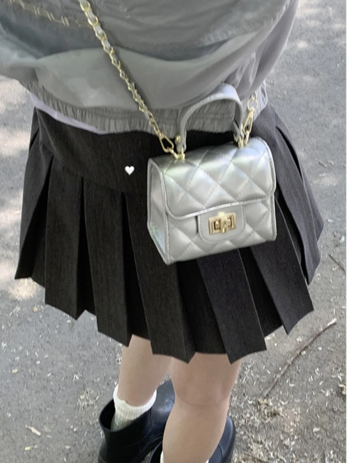 Faionable Silver Diamond Chain Handbag Women's oulder Crossbody Bag Small Square Bag Daily Match PU Leather Handbag
Faionable Silver Diamond Chain Handbag Women's oulder Crossbody Bag Small Square Bag Daily Match PU Leather Handbag