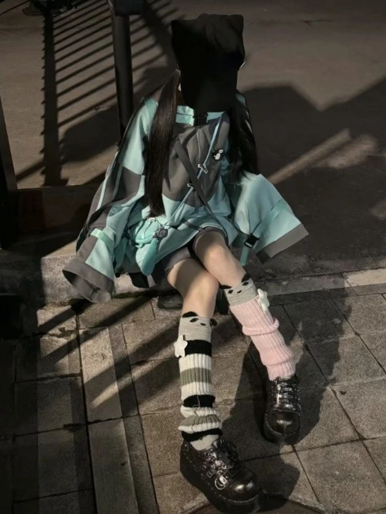 Y2k Эстетический свободный гранж лоскутный повседневный японский женский свитер 2026, весенний винтажный свитшот с капюшоном и карманами, толстовки на молнии в стиле Харадзюку
Y2k Эстетический свободный гранж лоскутный повседневный японский женский свитер 2026, весенний винтажный свитшот с капюшоном и карманами, толстовки на молнии в стиле Харадзюку