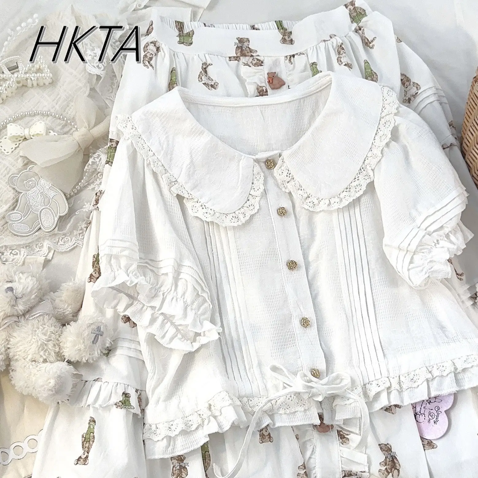 Vintage Cotton Jacquard White Short Sleeve Shirt Women Sweet Cute Doll Collar Lace Stitching Bow Strap Loose Casual Blouse Girl
Vintage Cotton Jacquard White Short Sleeve Shirt Women Sweet Cute Doll Collar Lace Stitching Bow Strap Loose Casual Blouse Girl