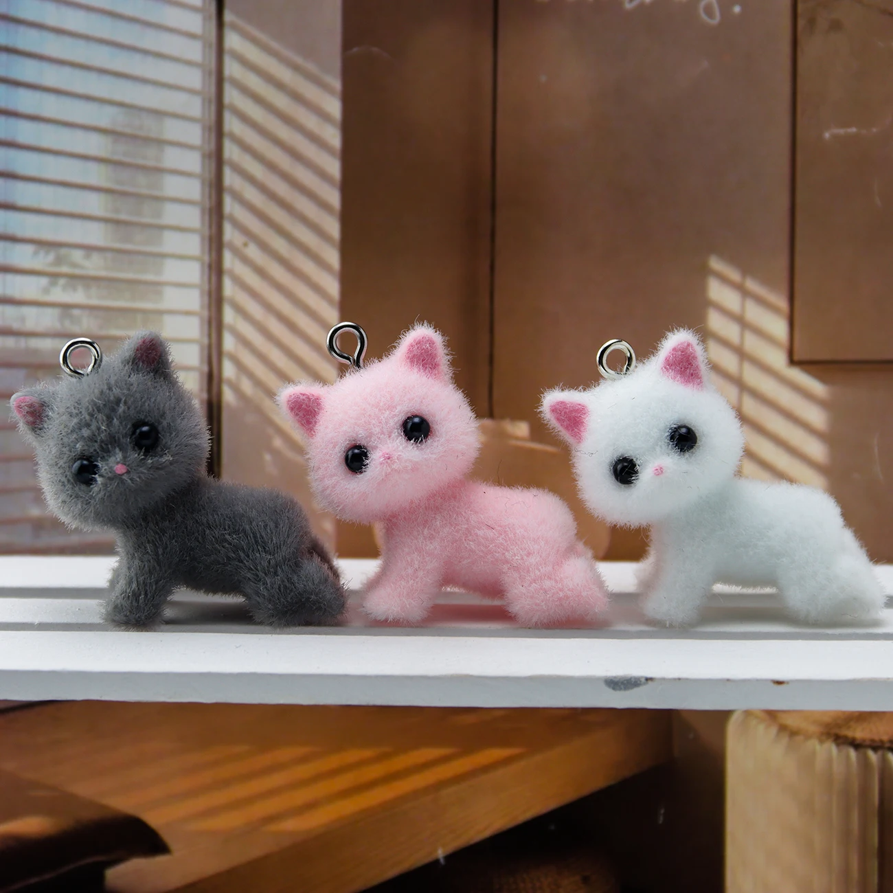 3D Kawaii Fluffy Flocking Resin Charms Miniature Dolls Cat Animal Pendant Keychain Earring Necklace DIY Crafts Jewelry Make
3D Kawaii Fluffy Flocking Resin Charms Miniature Dolls Cat Animal Pendant Keychain Earring Necklace DIY Crafts Jewelry Make