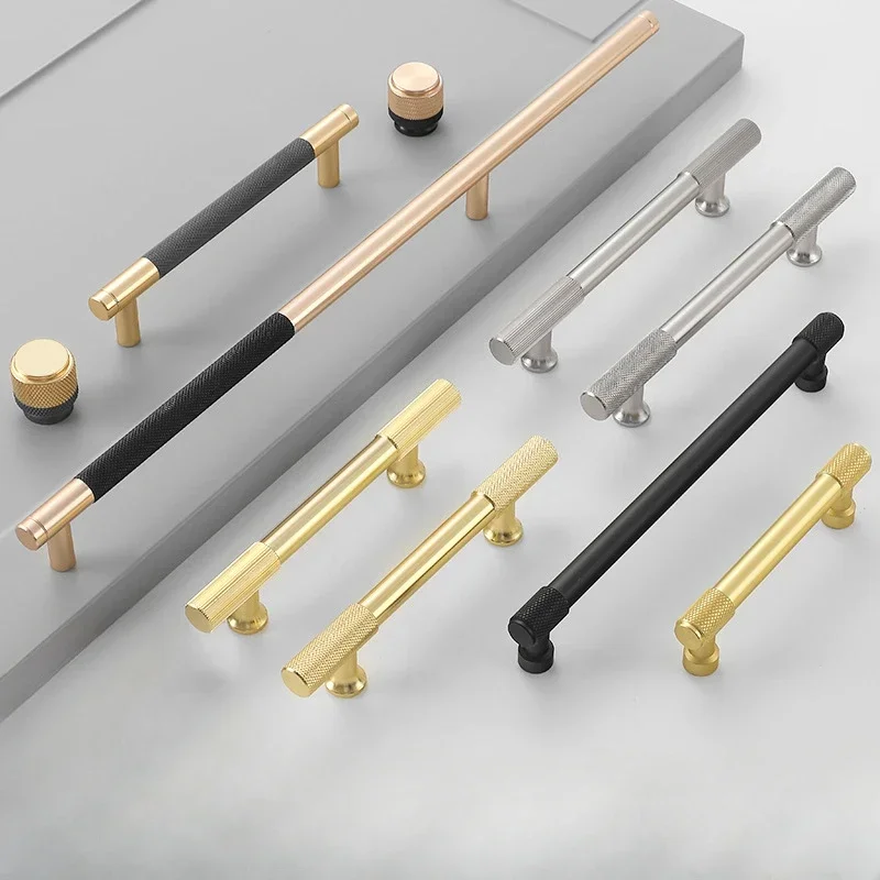 Modern Minimalist American Style Kitchen Cabinet Door Handles Nordic Wardrobes Drawers Knobs and Handles for Furniture
Modern Minimalist American Style Kitchen Cabinet Door Handles Nordic Wardrobes Drawers Knobs and Handles for Furniture