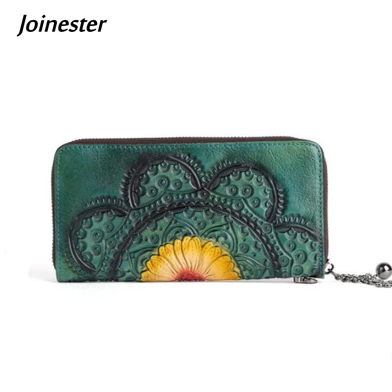 Genuine Leather Flower Embossed Purse for Women Vintage Style Full Grain Leather Long Wallet Cute Clutch Bag with Card Holders
Genuine Leather Flower Embossed Purse for Women Vintage Style Full Grain Leather Long Wallet Cute Clutch Bag with Card Holders