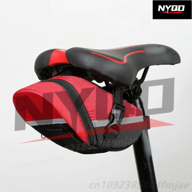 Cycling Equipment Mountain Bike Saddle Tail Bag Anti Splashing Rear Seat Cushion Bag Cycling Equipment Bicycle Phone Bag
Cycling Equipment Mountain Bike Saddle Tail Bag Anti Splashing Rear Seat Cushion Bag Cycling Equipment Bicycle Phone Bag
