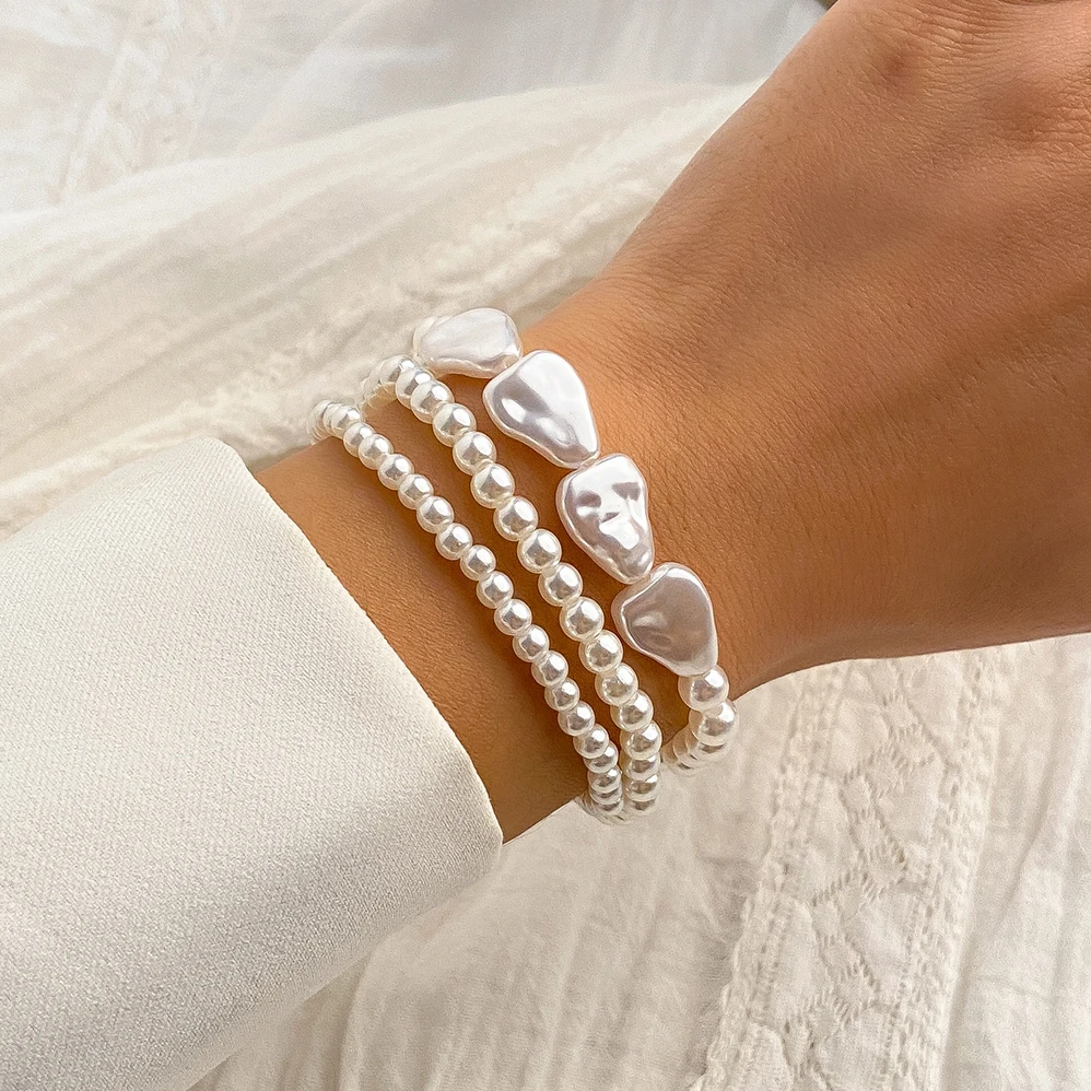 Elegant Multilayer Imitation-Pearl Chain Bracelet for Women Wedding Bridal Kpop Charm Beaded Bangles Couple Hand Jewelry 
Elegant Multilayer Imitation-Pearl Chain Bracelet for Women Wedding Bridal Kpop Charm Beaded Bangles Couple Hand Jewelry