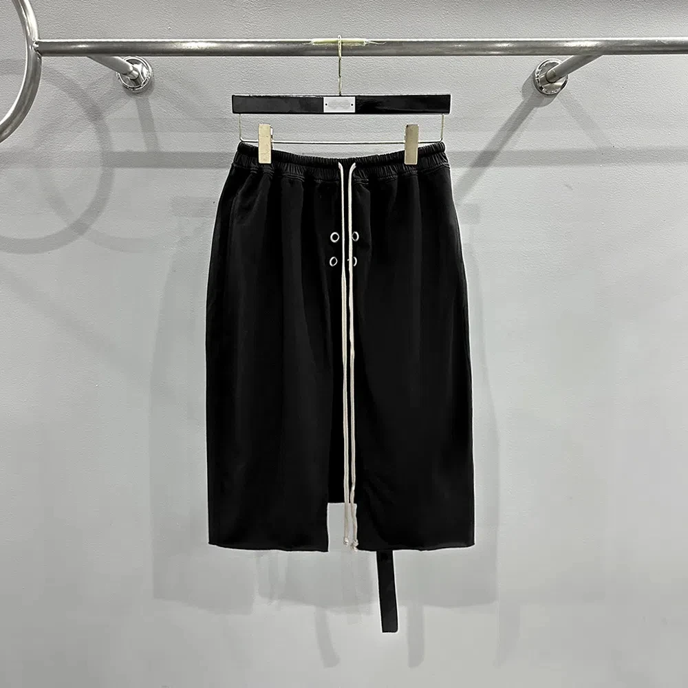 2024SS HIGH Street Dark Style Breathable Casual Shorts Men Women Comfortable Fashion Pants Y2K Clothes Men's Clothing
2024SS HIGH Street Dark Style Breathable Casual Shorts Men Women Comfortable Fashion Pants Y2K Clothes Men's Clothing