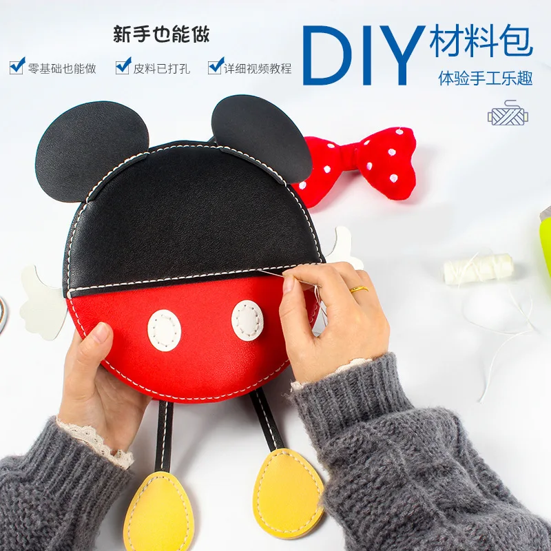 Mickey Mouse Crossbody Bag Handmade Material Package Cartoon Cute Figure PU Zipper Homemade Single Shoulder Small Round Bag DIY
Mickey Mouse Crossbody Bag Handmade Material Package Cartoon Cute Figure PU Zipper Homemade Single Shoulder Small Round Bag DIY