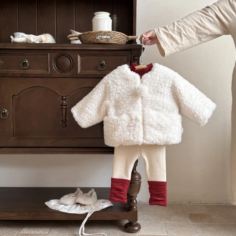 Autumn Winter Girls' Padded Jacket Pure Color Warmth Coat Soft Tops New Fashion 7 To 12 Years Old Simple Style Children Clothes
Autumn Winter Girls' Padded Jacket Pure Color Warmth Coat Soft Tops New Fashion 7 To 12 Years Old Simple Style Children Clothes