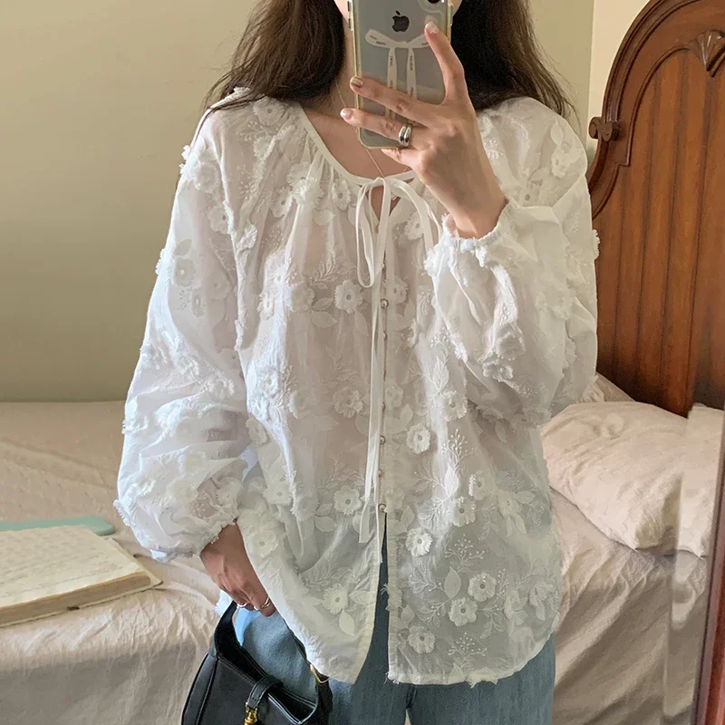 TPJB Korean Chic Spring French Vintage Shirts O-Neck Lace-up Bow Appliques Shirt Loose Puff Sleeve Shirt Top Camisas De Mujer
TPJB Korean Chic Spring French Vintage Shirts O-Neck Lace-up Bow Appliques Shirt Loose Puff Sleeve Shirt Top Camisas De Mujer
