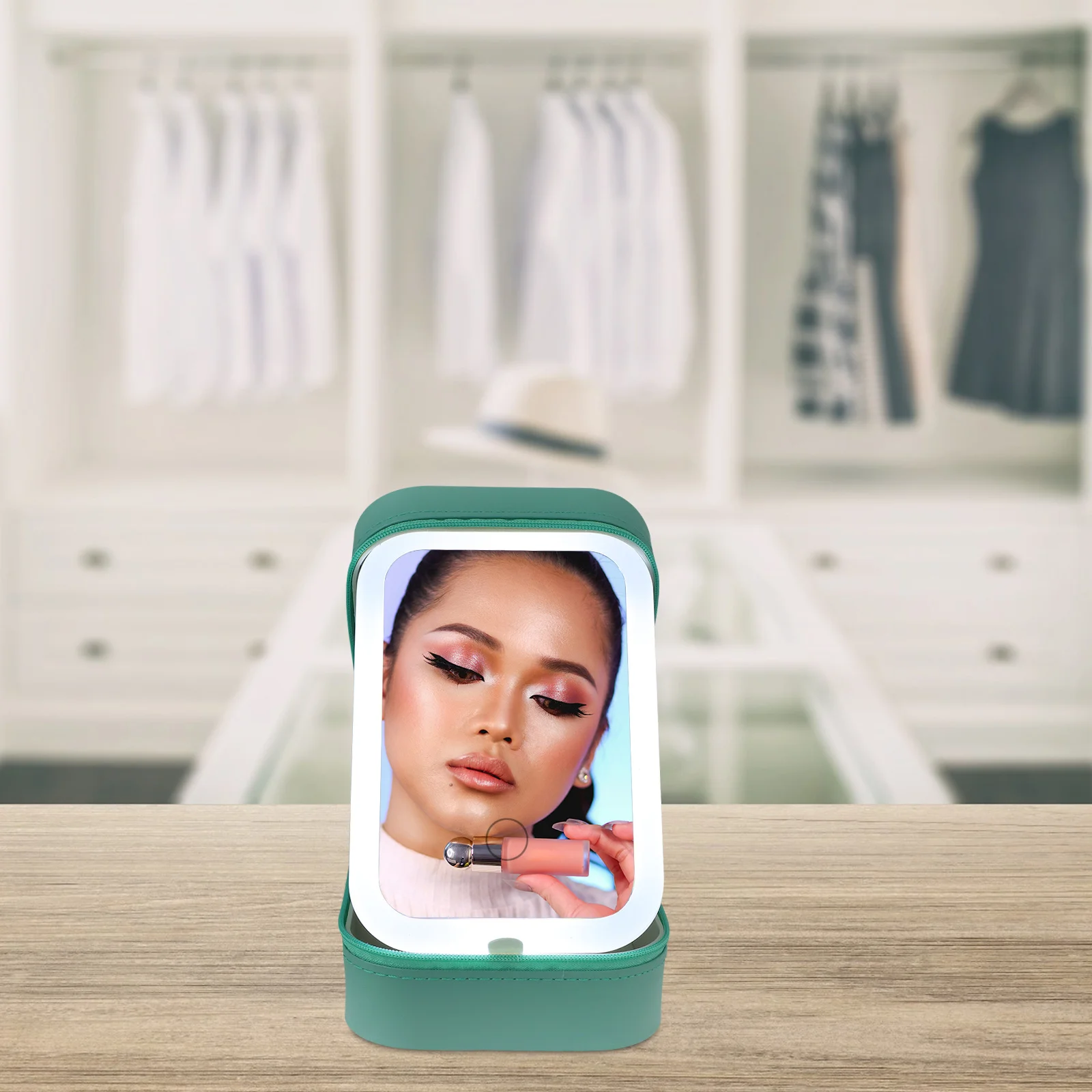 Small LED Lighted Makeup Organizer Portable Travel Bag Mirror Compact Case Makeup Case with Mirror Make Up Bag with Mirrors
Small LED Lighted Makeup Organizer Portable Travel Bag Mirror Compact Case Makeup Case with Mirror Make Up Bag with Mirrors