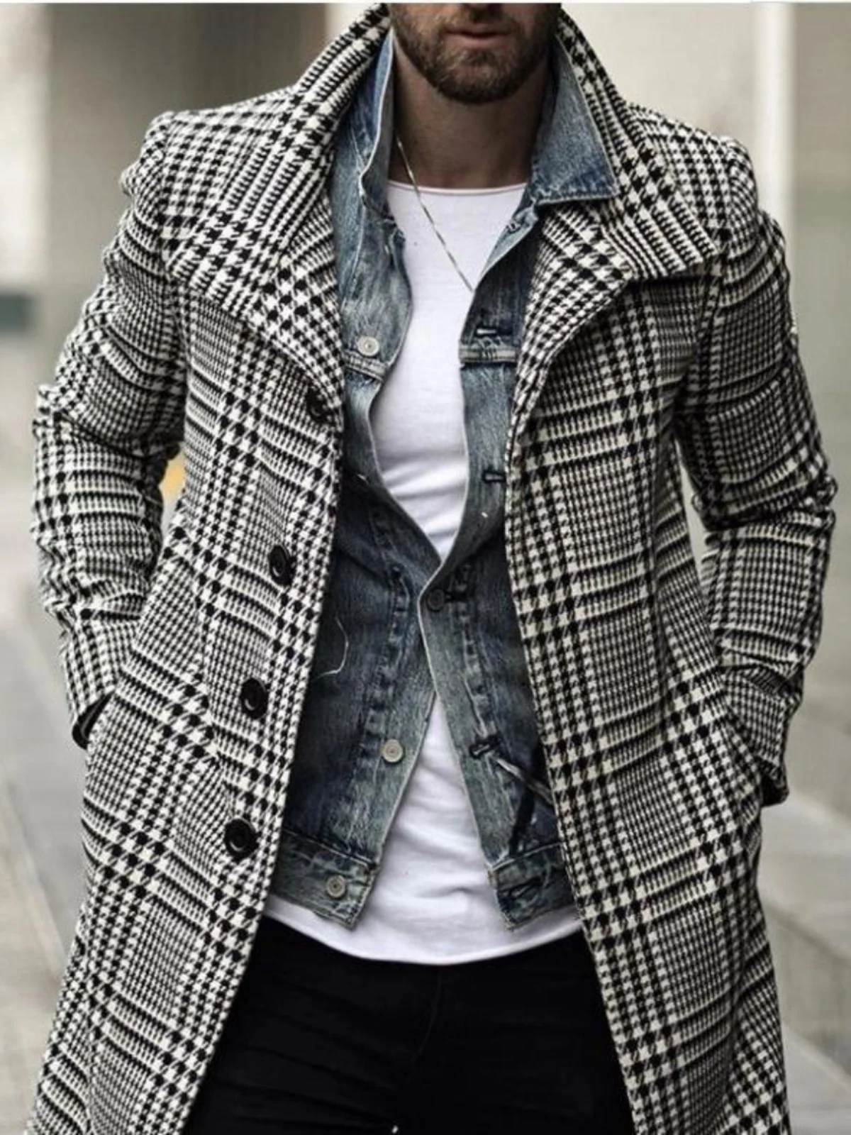 Trendy Briti Winter Men's Coat Plaid Casual Outerwear Middle-aged Faionable Woolen Coat Turn-down Collar Single Button
Trendy Briti Winter Men's Coat Plaid Casual Outerwear Middle-aged Faionable Woolen Coat Turn-down Collar Single Button